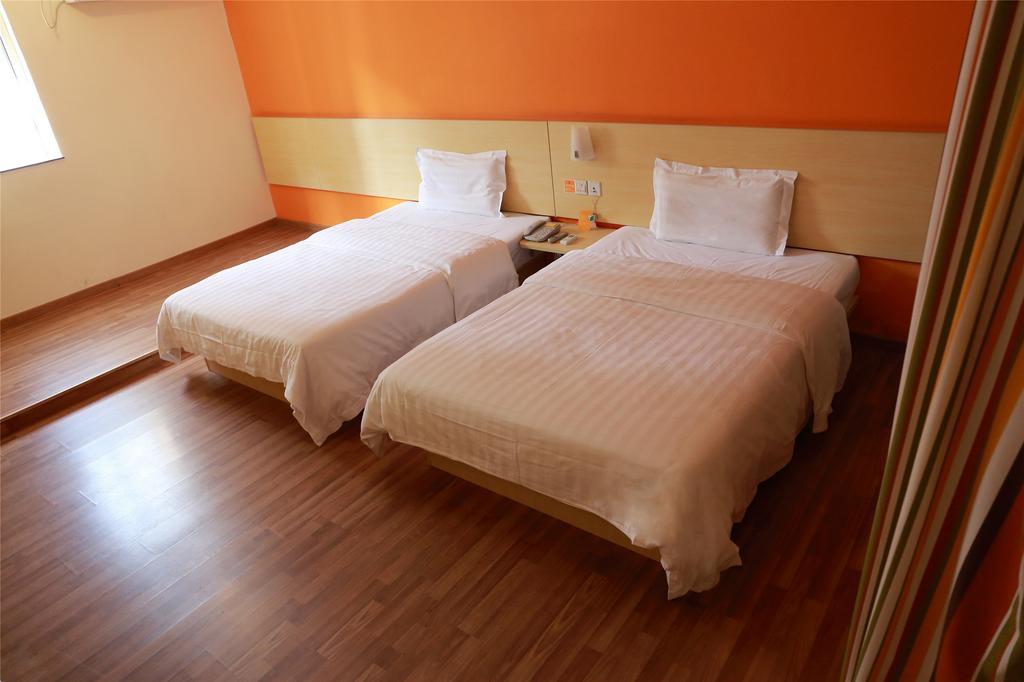 7Days Inn Laiwu Fengcheng West Street חדר תמונה