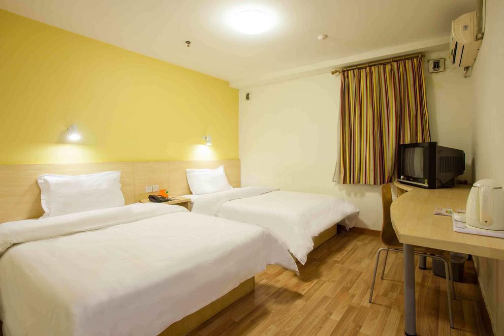 7Days Inn Laiwu Fengcheng West Street חדר תמונה