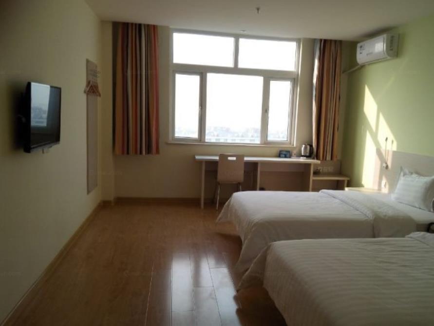 7Days Inn Laiwu Fengcheng West Street מראה חיצוני תמונה